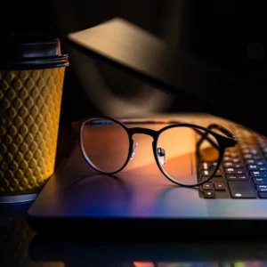 Como Usar a IA para Criar Textos que Vendem e Escalar Sua Agência